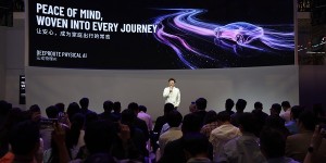 元戎CEO周光北京车展演讲：安全一定是重中之重，物理AI是终极答案