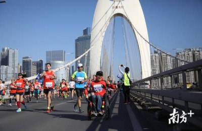 轮椅跑者张健的第75个马拉松 ：“再长再难也就42公里”